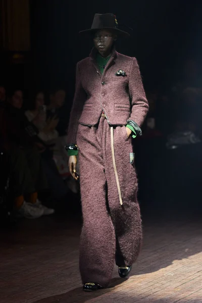 Look 22